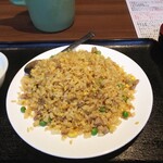 中国大陸料理 水仙閣 - 特盛チャーハン(お値段変わらず¥750)