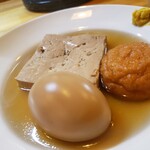 大鳳 - おでん 豆腐、玉子、すり身