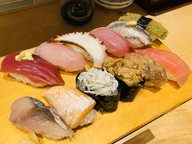 日本橋 すし 釣りきん 三越前 寿司 ネット予約可 食べログ