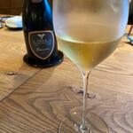 Itsuki - 乾杯のスパークリングワイン