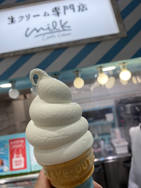閉店 生クリーム専門店 Milk 新宿店 新宿 レストラン その他 食べログ