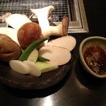 昇家 - 焼き野菜ときのこの盛合わせ