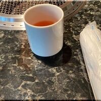 東京焼肉 一頭や コレド室町テラス店 - 食後のお茶とおしぼり