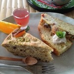 ルワム - アプリコット＆りんごケーキ、バナナアーモンドベリーケーキ