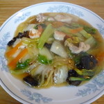 山翠庵 - あんかけ焼きそば（写真ちょいボケ）