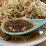 らーめん つの旨 - スープ