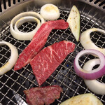 肉のとみい - 切り落とし山盛り焼肉ランチ