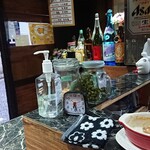 M&M - 店内