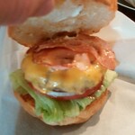 ベーコンチーズバーガー