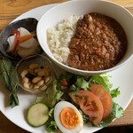 ウォールナッツ - カレーランチ（1,350円）