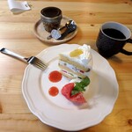 ごはんとおかしの家 andan亭 - コーヒーとショートケーキ