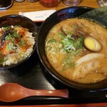 Ajisen Ramen - 