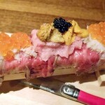 La planche - 痛風押し寿司