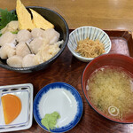 丸青食堂 - ホタテ丼