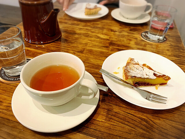ザ ホール イン ザ ウォール The Hole In The Wall 西荻窪 パブ 食べログ ザ ホール イン ザ ウォール The Hole In The Wall 西荻窪 パブ 食べログ