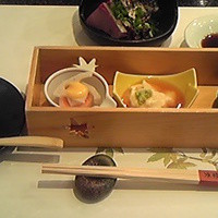深大寺 水神苑 - 前菜、刺身、茶碗蒸しです。