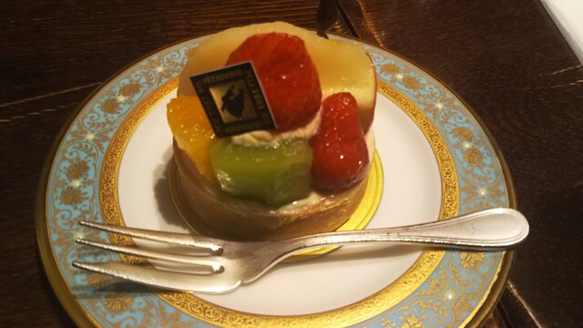 霧笛楼 元町仏蘭西菓子店 元町 中華街 ケーキ 食べログ 霧笛楼 元町仏蘭西菓子店 元町 中華街 ケーキ 食べログ