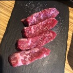 Sumibiyakiniku Kuguru - 