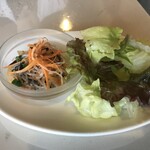 カリー食堂 キュリ - 本日のサラダ