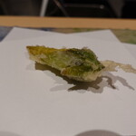 にい留 - 花オクラ：少し苦味があって山菜のような味わい