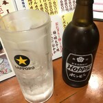 200703金　東京　大提灯　ジョッキ細くなった？