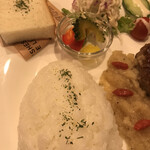 カフェ ダイニング グリーナ - パンにもこのソースが合うのです！