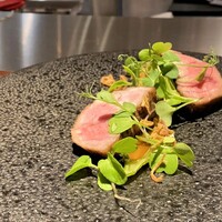 中土 - イベリコ豚ベジョータのロースト　じっくりと火入れされたピンク色のお肉　堪りません♪