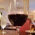 nakameguro 燻製 apartment - グラスワイン（赤）