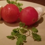 nakameguro 燻製 apartment - トマトと水牛モッツァレラチーズのカプレーゼ～燻製オリーブオイル仕立て～