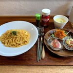 立町カフェ - たらこ雲丹イカのパスタセット