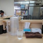 煮干鰮らーめん 圓 名古屋大須店 - 