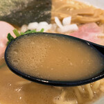 Chashu Shokudou - 味玉鶏白湯らーめんのスープ