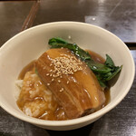 Shanhai Modan - 角煮丼
