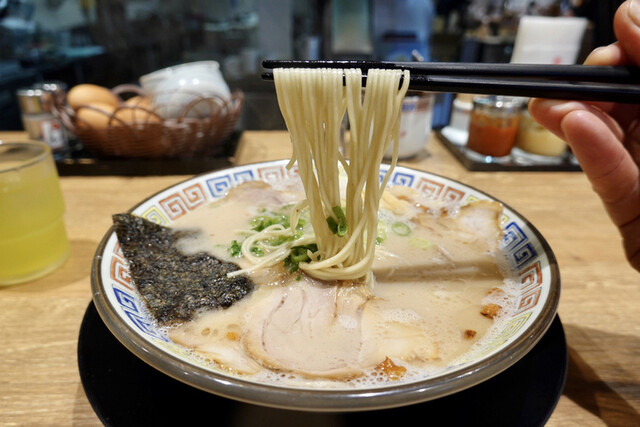 大砲ラーメン 別府海岸通り店 別府 ラーメン 食べログ 大砲ラーメン 別府海岸通り店 別府 ラーメン 食べログ