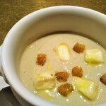 シャテーニュ - 焼きナスの冷製スープ