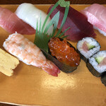 Sushi Waraku - 上　1300円