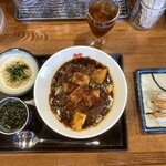 Chiyuukasobashiyummenseimenjiyo - 麻婆丼定食