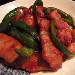 福建家庭料理 旬の香 - 「福建風　豚バラの腐乳炒め」：発酵食品特有のチーズのような香り、濃厚なコクが特長の、風格のある一皿♪