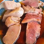 宇ち多゛ - レバボイルとハツ一本ずつお酢です