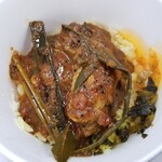 SPICY CURRY 魯珈 - フレッシュハーブのスリランカ風手羽先カレー弁当