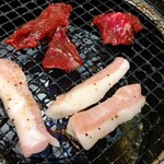 A5仙台牛 焼肉・寿司 食べ放題 肉十八 - 豚トロ 牛ハラミ