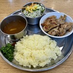カレーの店 ガン爺 - 今月のランチ チキンハッサン 辛口 ¥1000