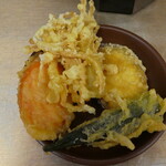 Maruyoshi - 食べ放題の野菜の天ぷら