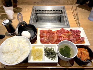 上野で絶品の安い焼肉店 ランチ ディナーのおすすめ18選 食べログまとめ 上野で絶品の安い焼肉店 ランチ ディナーのおすすめ18選 食べログまとめ