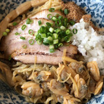 ラーメン イッケン - ラードスープは優しい醤油味