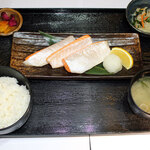 TOKYO都庁議事堂レストラン - 鮭ハラス焼き定食