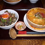 風味鳥 - 炭丼と辛旨麺ハーフセット