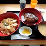 みなと食堂 - かんぱちあぶり丼（あら炊き付）￥900