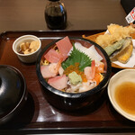 Sushidokoro Yokaro - 