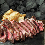 Tomahawk bone-in rib roast 1000g~